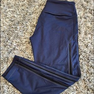 Victoria’s Secret sport legging